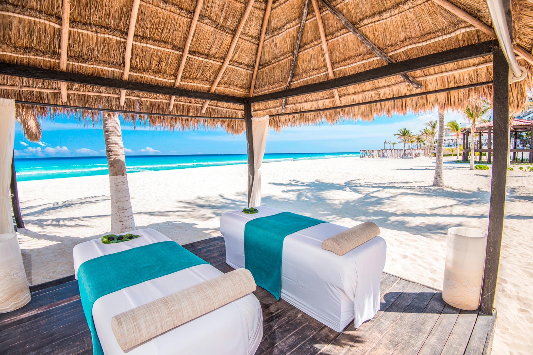 Wyndham Alltra Cancun All Inclusive Resort Экстерьер фото